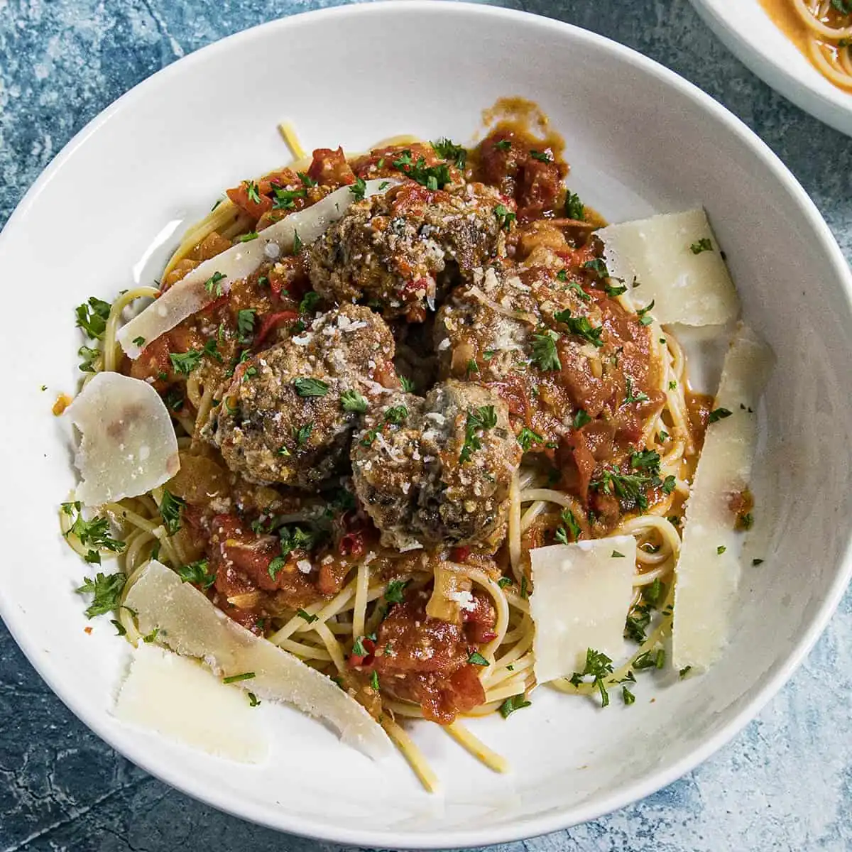 Spicy Italian Meatballs — Bold Flavors for a Gourmet Dinner